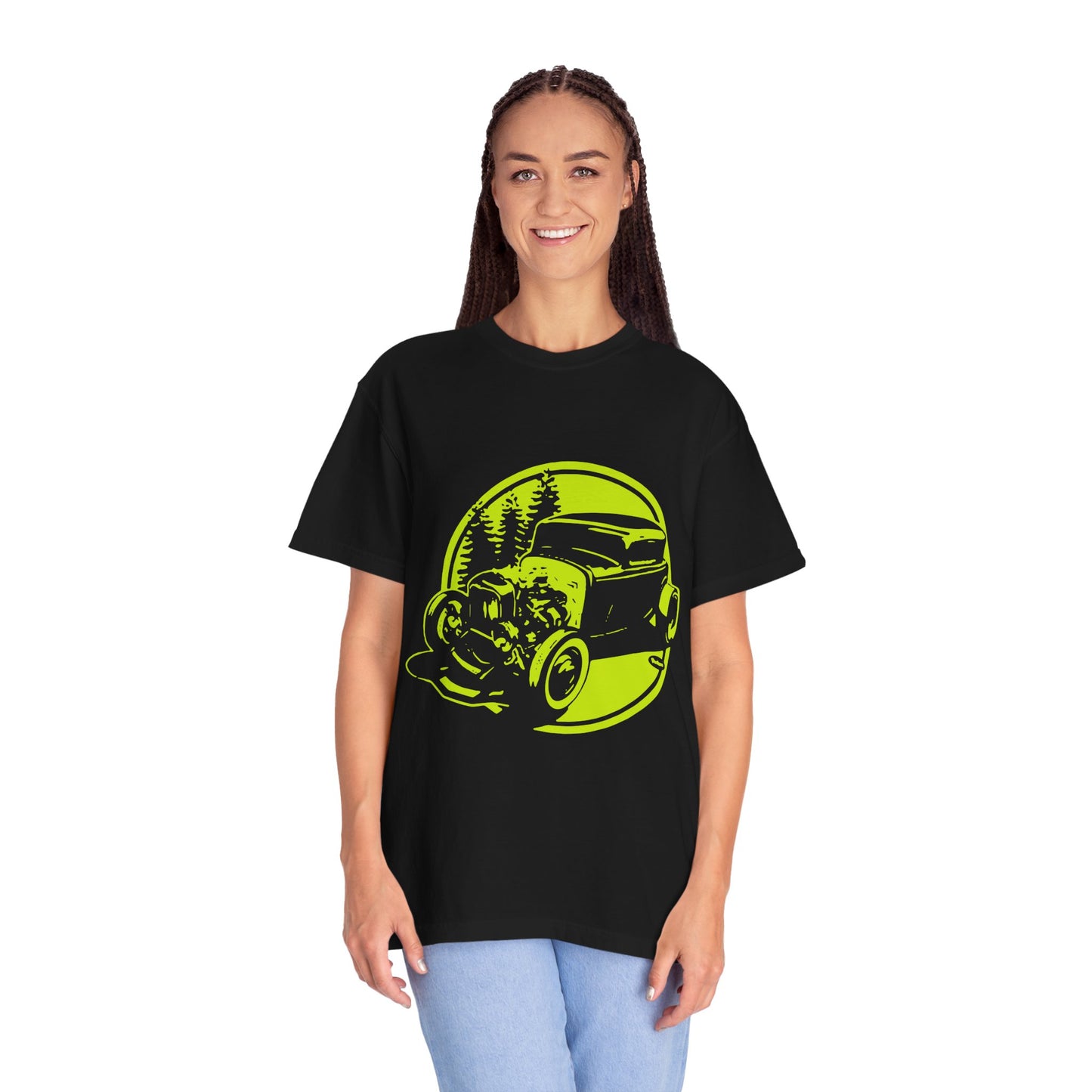 Vintage Car Graphic T-Shirt: Unisex, Casual Wear, Gift for Car Lovers, Retro Style, Outdoor Enthusiast Tee