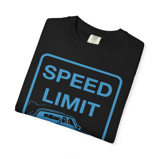 Speed Limit Vintage Car T-Shirt for Auto Enthusiasts, Unisex Tee, Gift for Car Lovers, Retro Driving Apparel, Perfect for Birthdays, Summer
