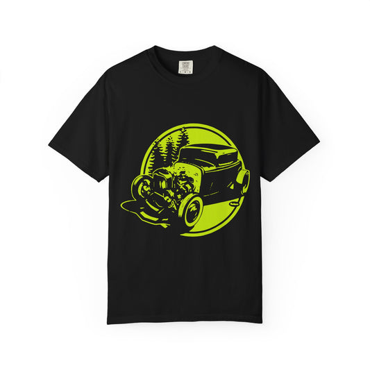 Vintage Car Graphic T-Shirt: Unisex, Casual Wear, Gift for Car Lovers, Retro Style, Outdoor Enthusiast Tee